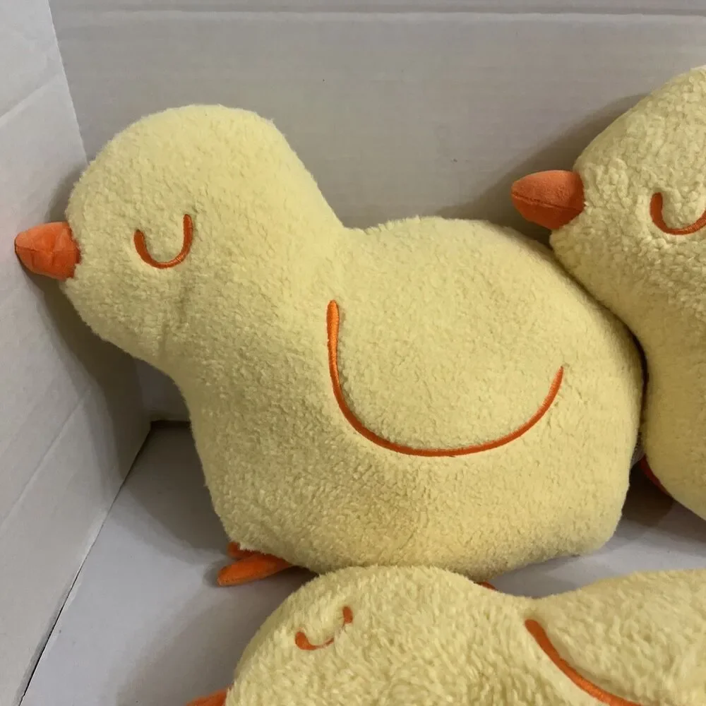 Target Room Essence Easter Baby Chick Decorative Pillow Plush 16x12 Set Of 3